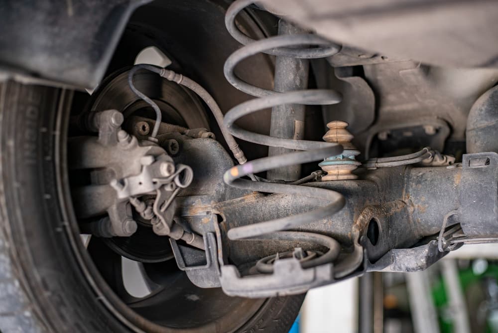 fungsi ball joint mobil