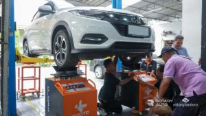 bunyi kaki kaki mobil