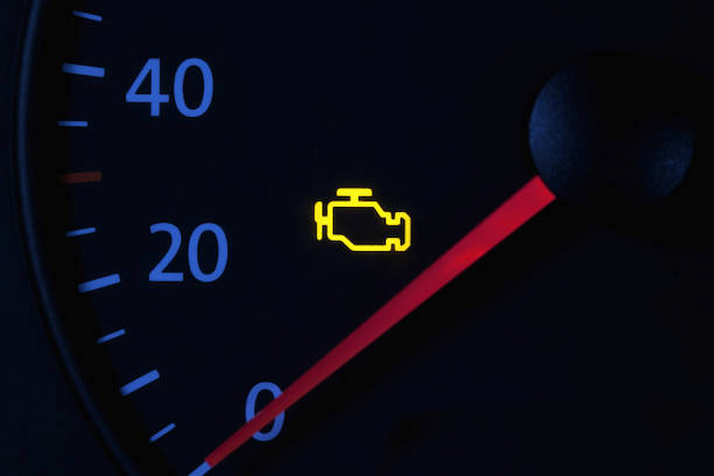indikator check engine menyala terus