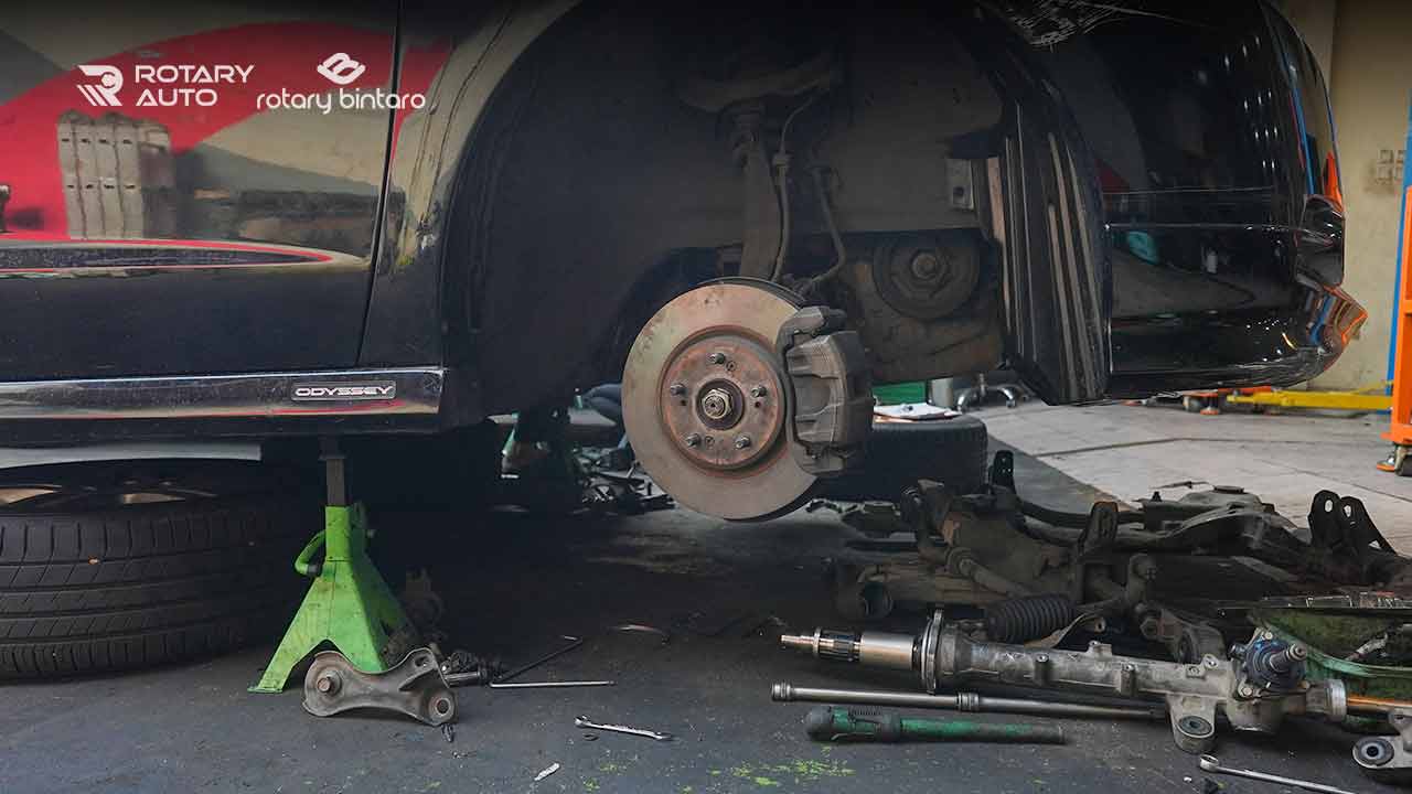 Rem Cakram Mobil
