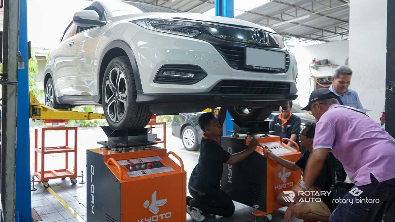 service kaki kaki mobil jakarta