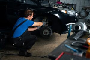 kaki kaki mobil vios bunyi
