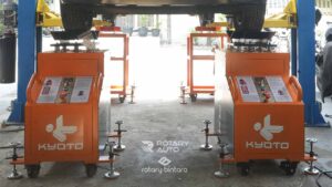 mobil bunyi cit cit saat jalan