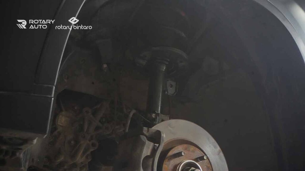 ciri ciri shock depan mobil rusak