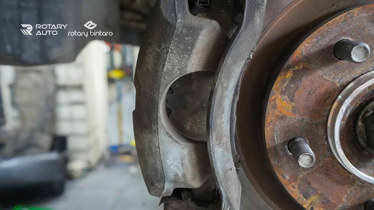 rem mobil tidak pakem
