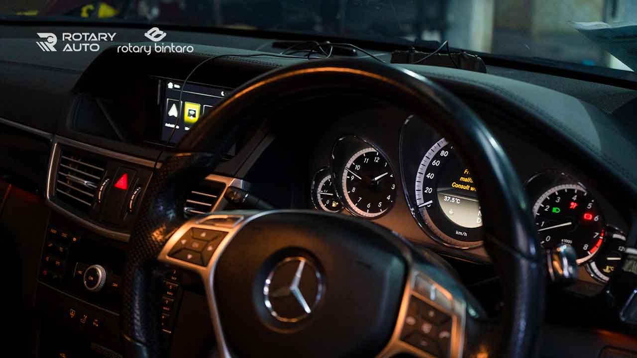 penyebab setir mobil liar 1