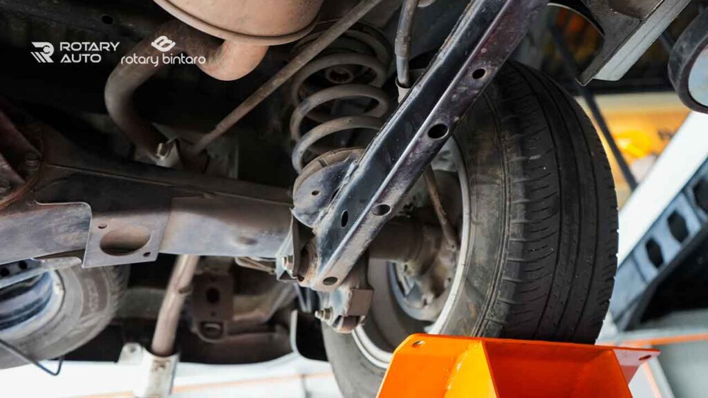 Servis Shock Mobil