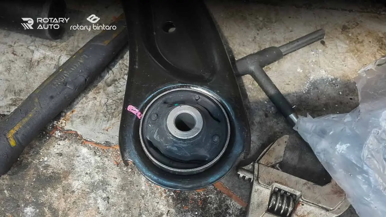 Komponen Suspensi (3) komponen suspensi (3)