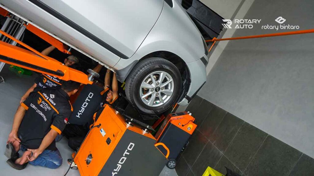 Ciri Bearing Roda Belakang Avanza Rusak