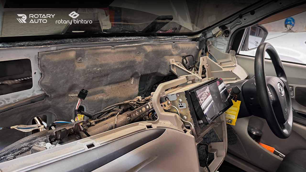 Komponen Sistem Kemudi Power Steering (3)