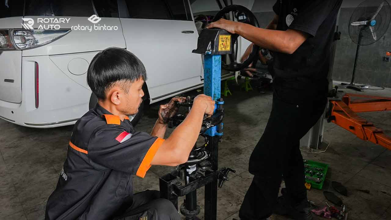 service shockbreaker mobil (3)