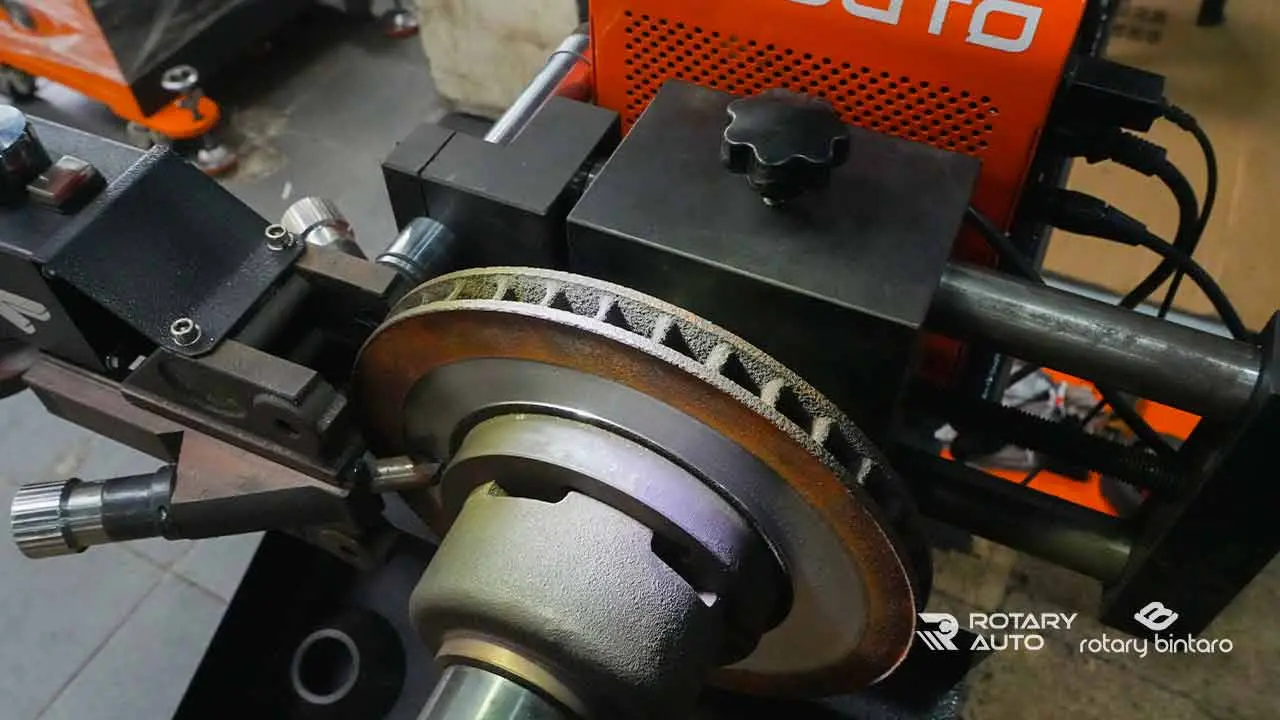 Bubut Disc Brake Terdekat (3) Bubut Disc Brake Terdekat (3)