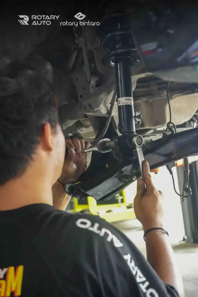 Servis Shock Mobil Terdekat (4)