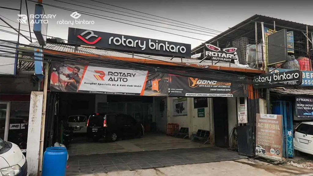 Lampu Mobil Terdekat