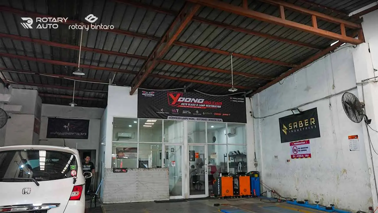 Toko Lampu Mobil Terdekat (3)