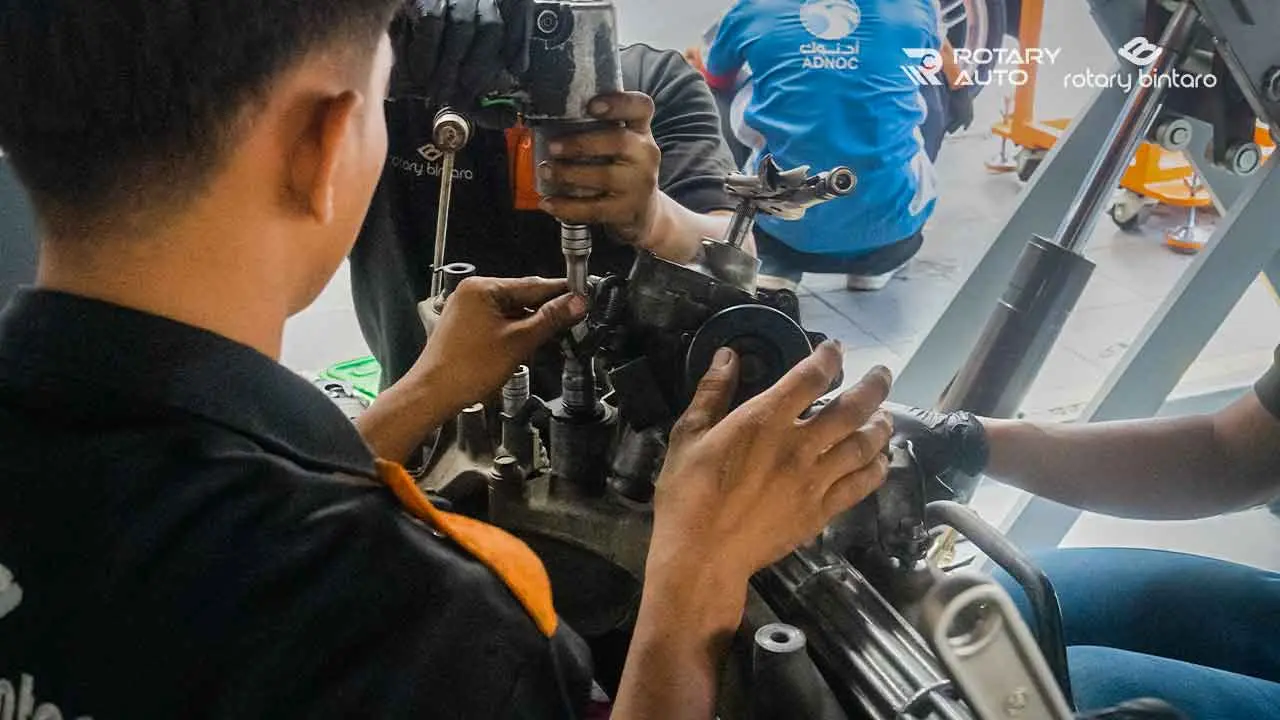 Mobil Bergetar Saat Kecepatan Tinggi (3)