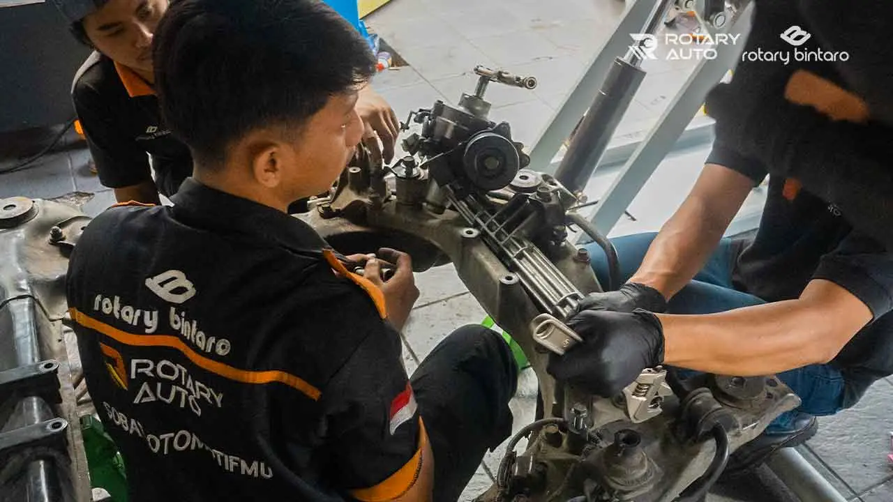 Service Kaki Kaki Mobil Tanah Kusir (3)