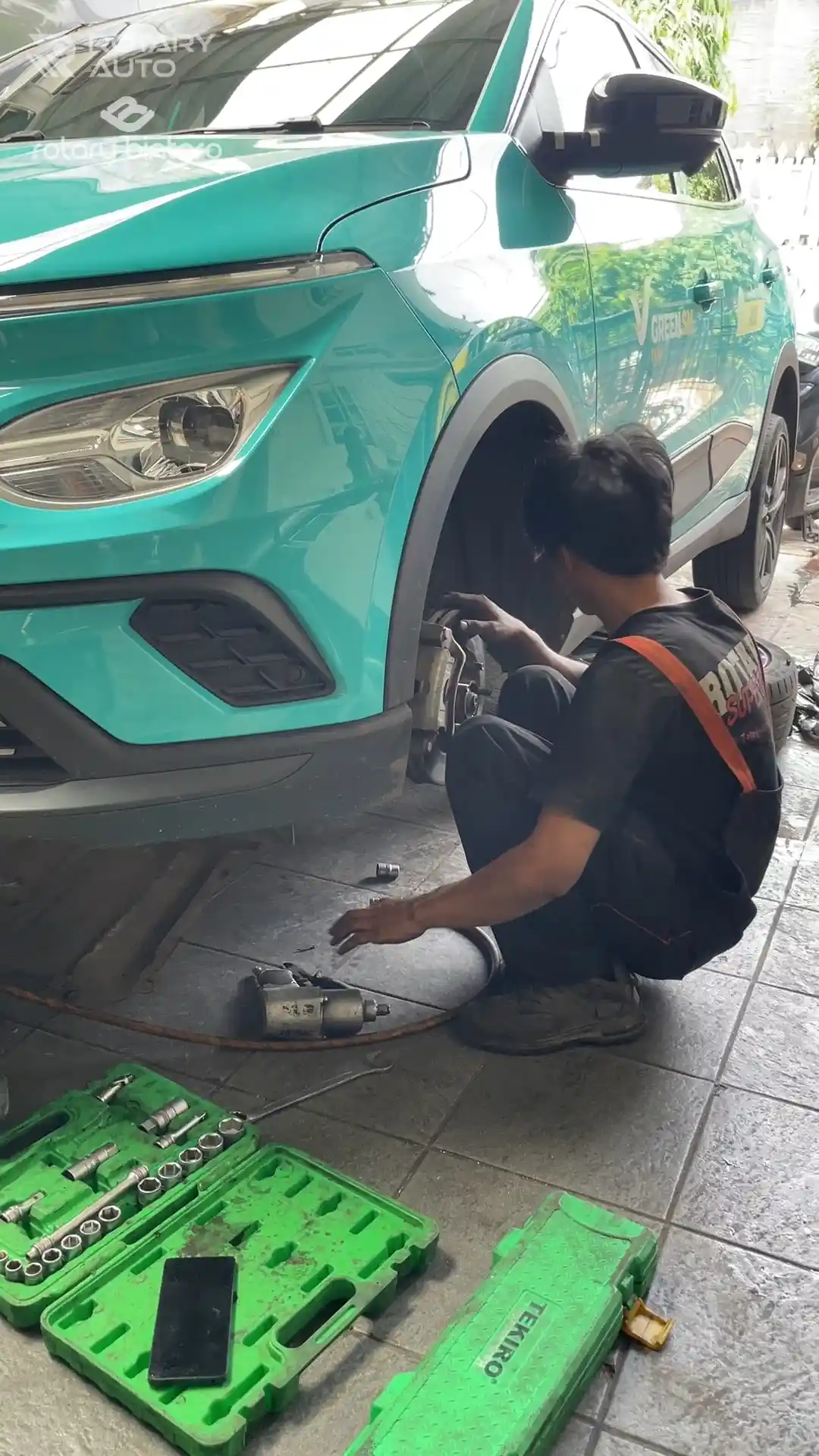 Kaki Kaki Mobil Listrik