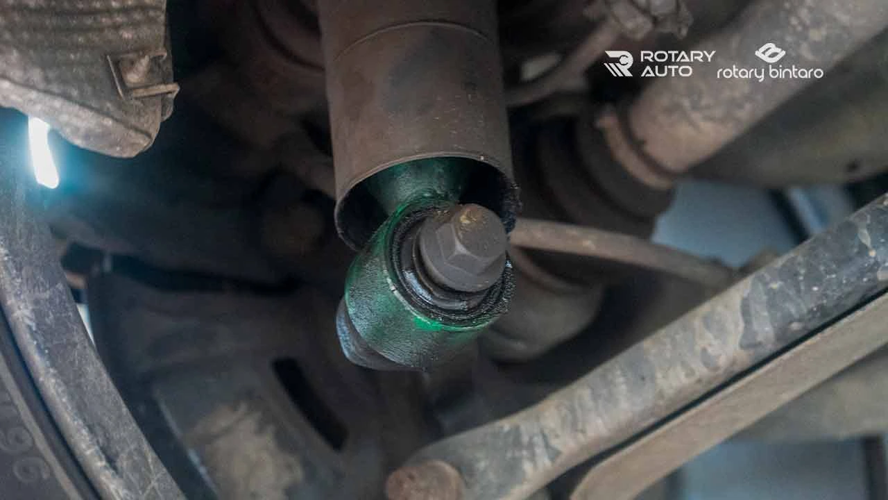 Biaya servis kaki mobil